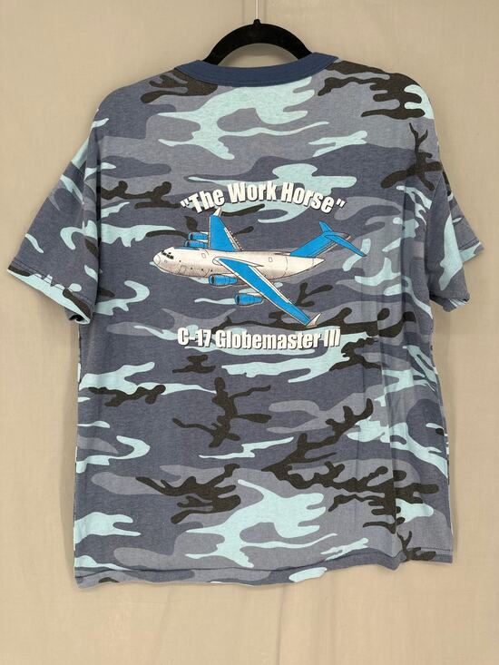 80s Vintage Shirt Mens Medium Blue Camouflage Globemaster Air Force Boeing Plane